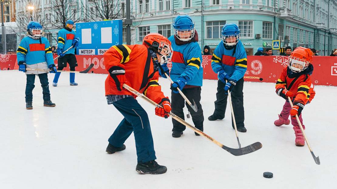 294 Thrilling Hockey Team Names in Funny, Cool, Badass, and City-Based Categories 11 creative hockey team names