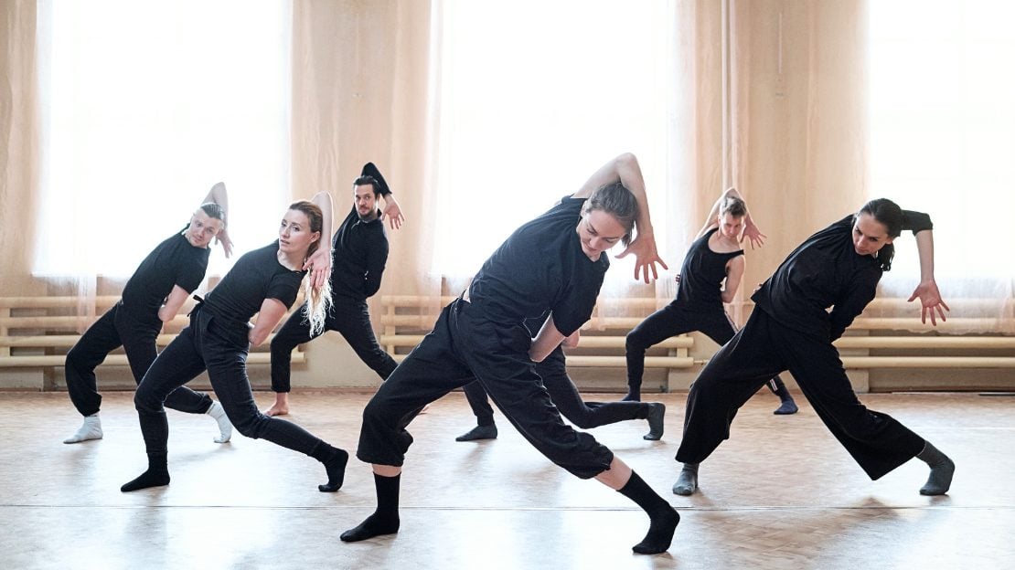 unique dance team names